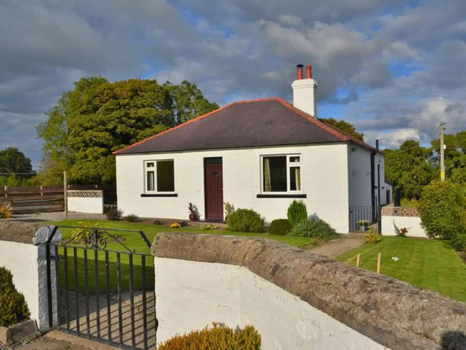 Criffel View Villa Dumfries Exterior photo
